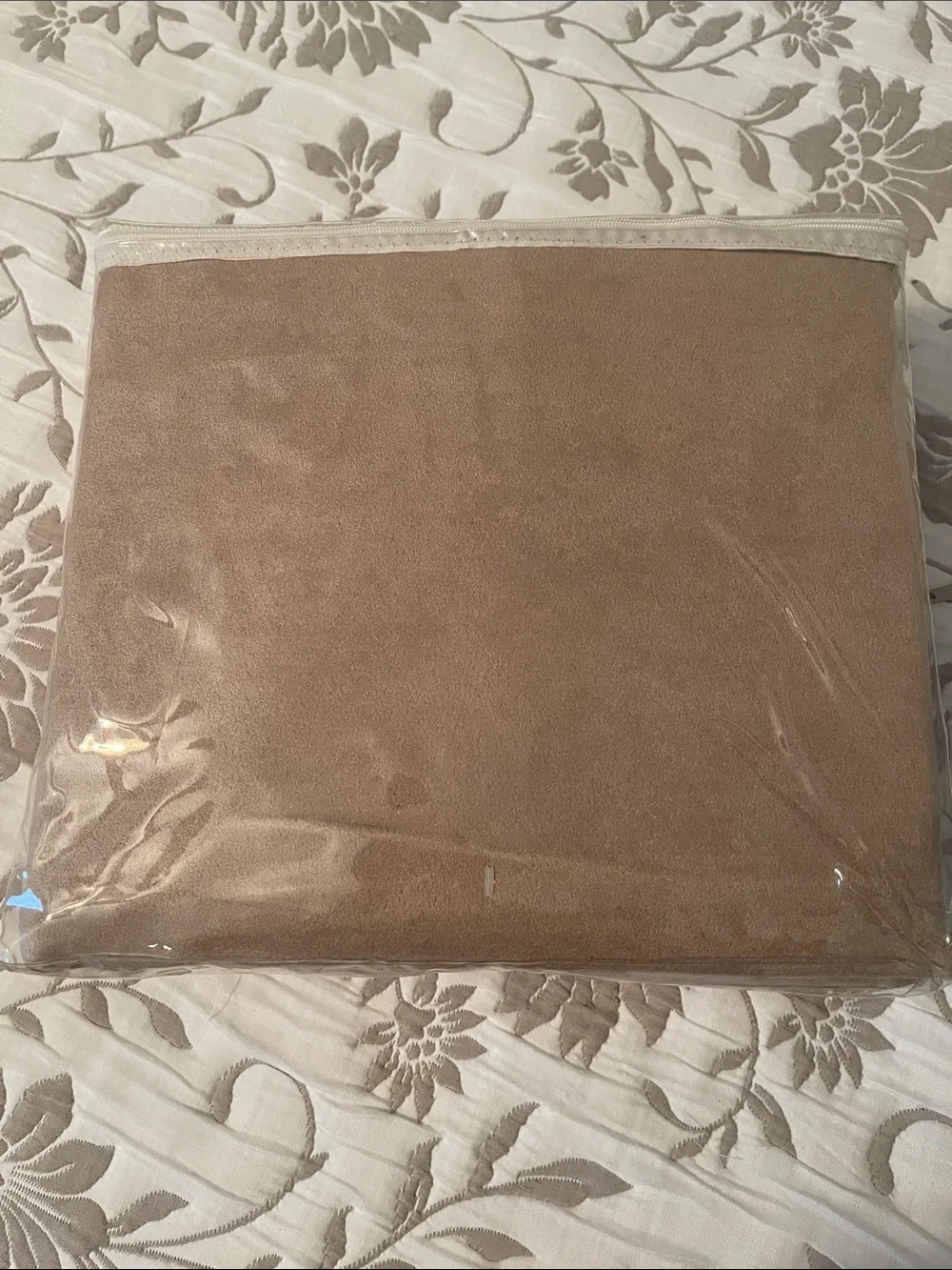 Full/Queen Duvet Cover Set - suede feel/ tan color